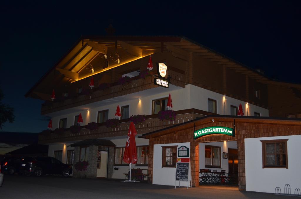 Gasthof Alte Tanne Hof bei Salzburg Eksteriør billede